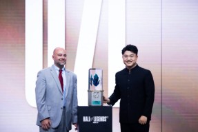 九游登录入口-Uzi重要时刻最后时刻胜出，巴塞罗那带队取胜！-九游登录入口